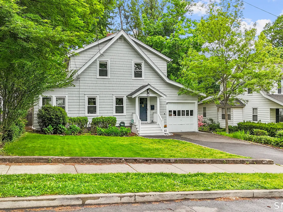 52 Bon Air Avenue, Stamford, CT